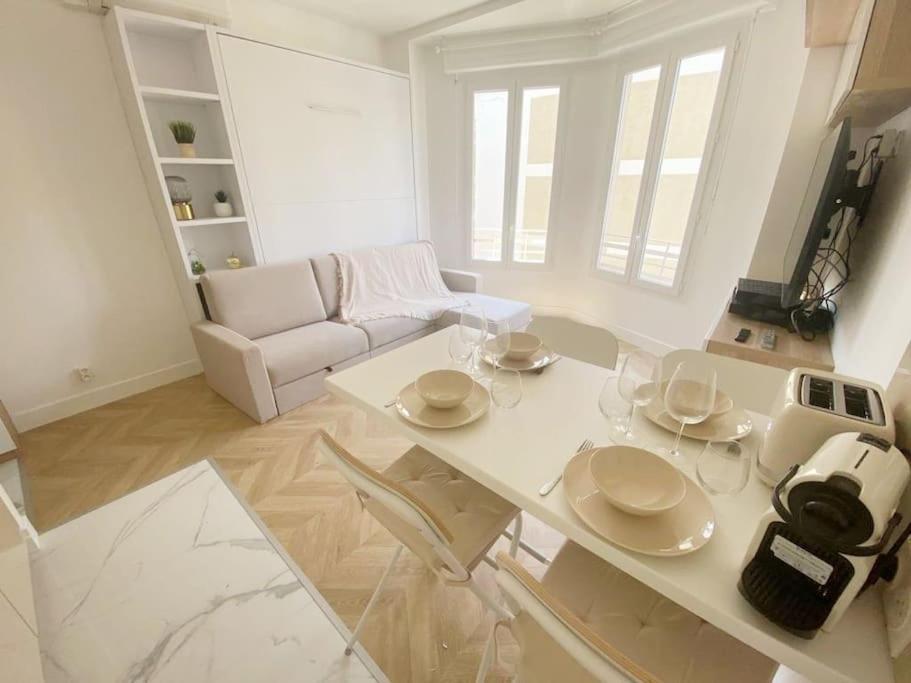 Appartement 2P Idealement Place Juan Les Pins Exterior foto